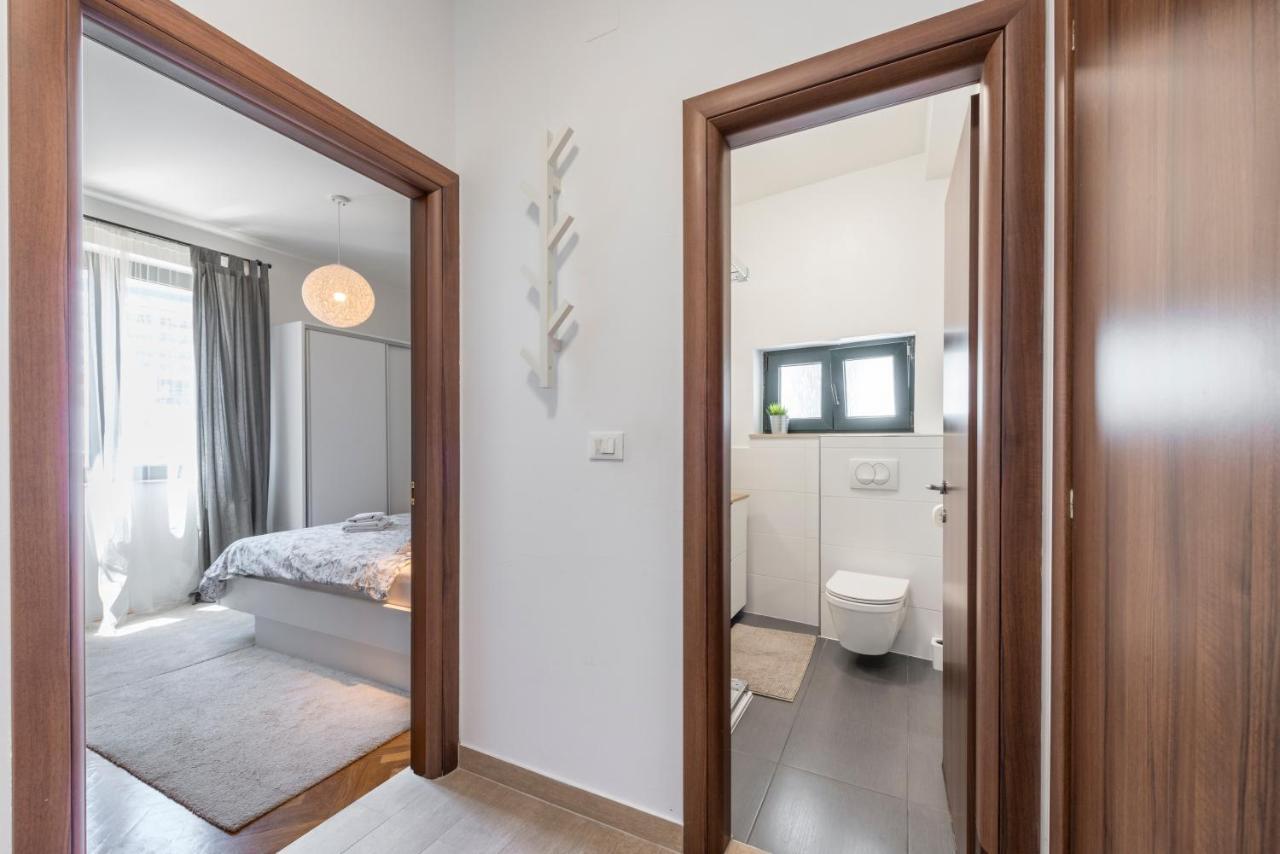 51 Street Apartment Dubrovnik Bagian luar foto